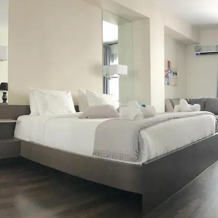 Luxury Hotel 3*